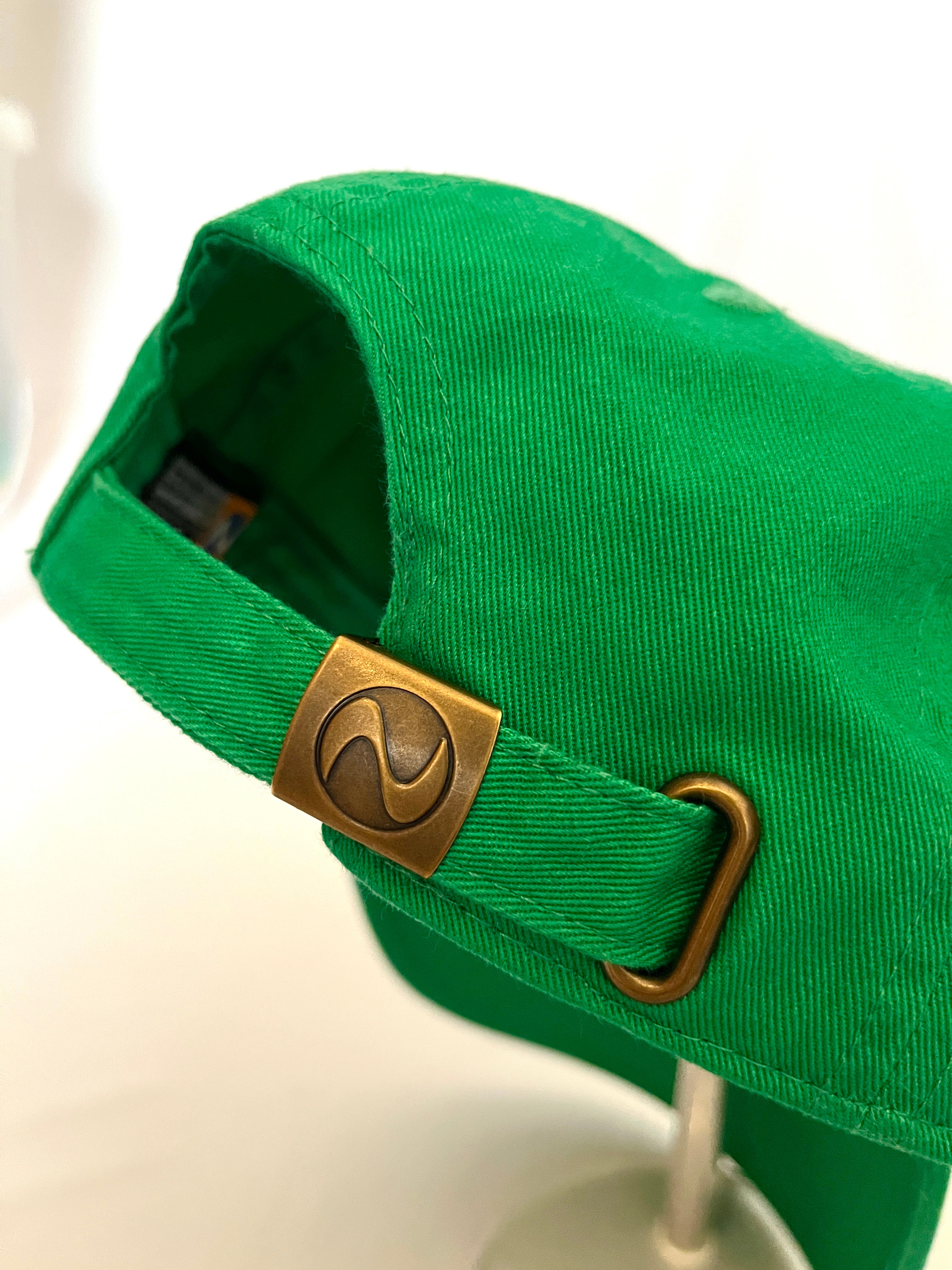 CAP　"CURIOUS"刺繍