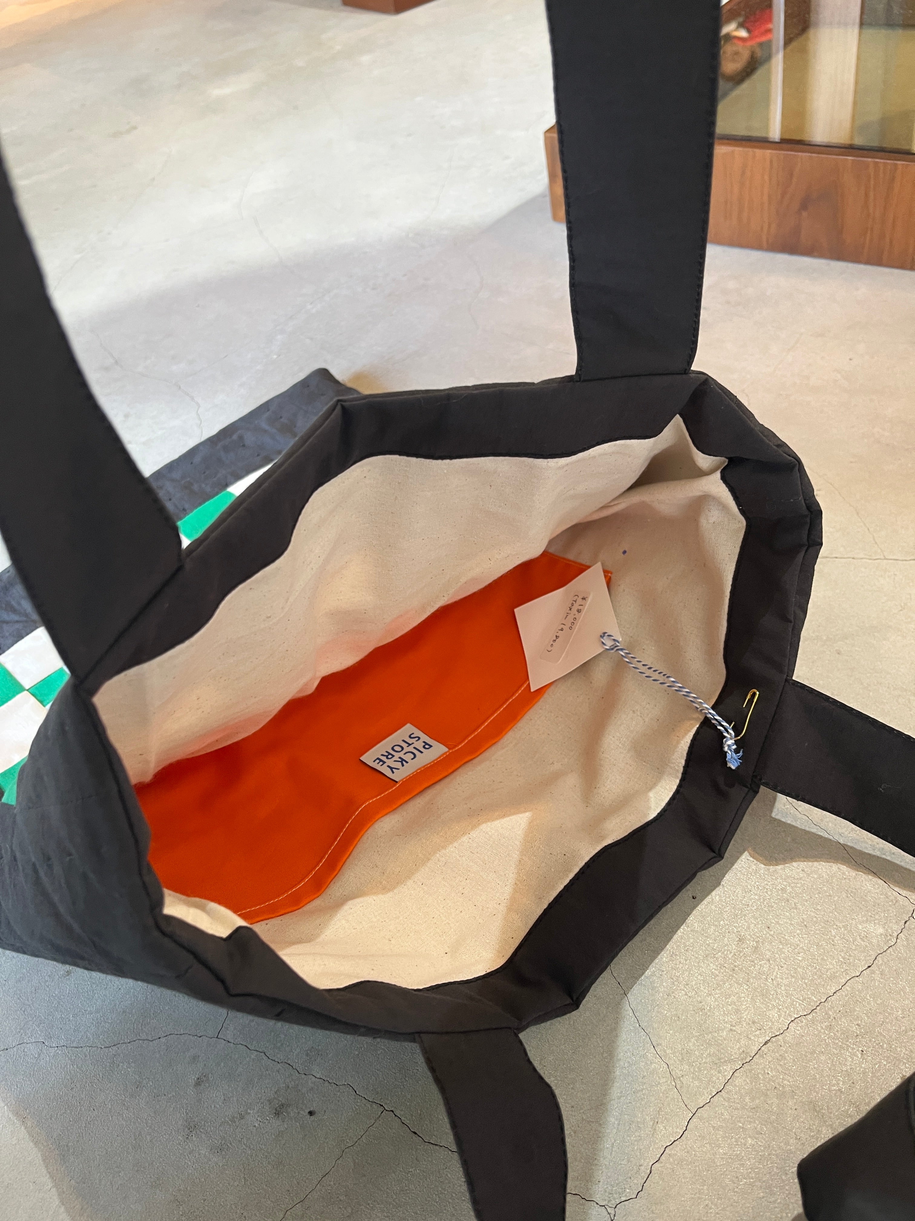 P トートBAG チャコール